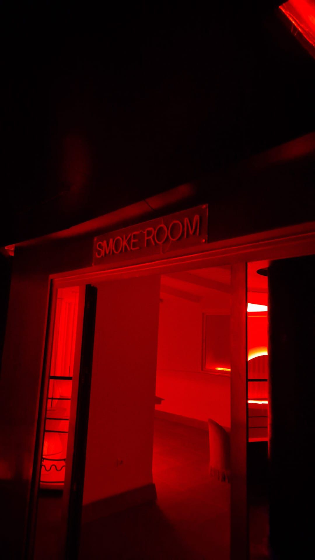 Nota Blu sala fumadores 5